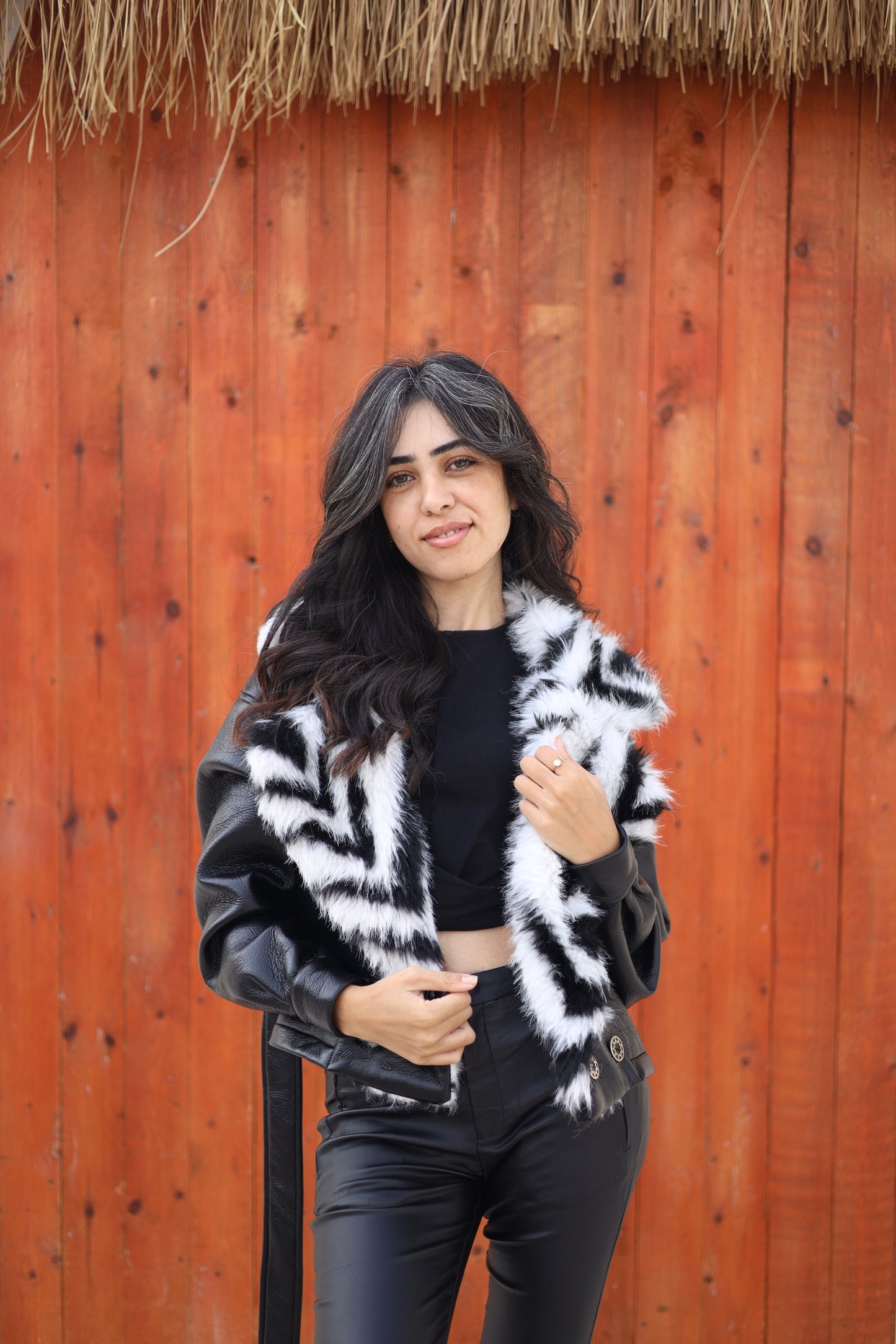 Velmora Jacket - Black
