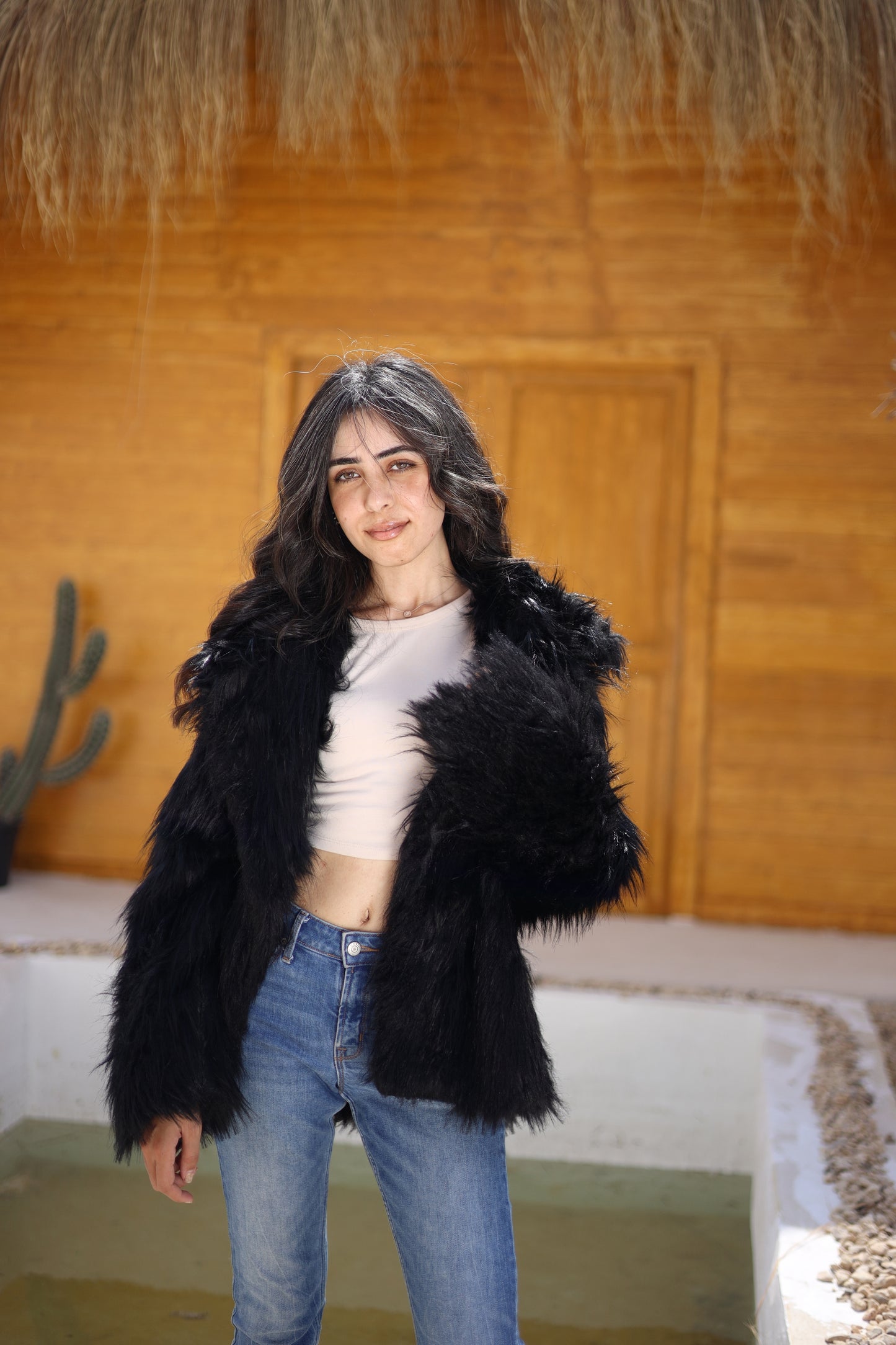 Valencía Faux Fur Jacket – Black