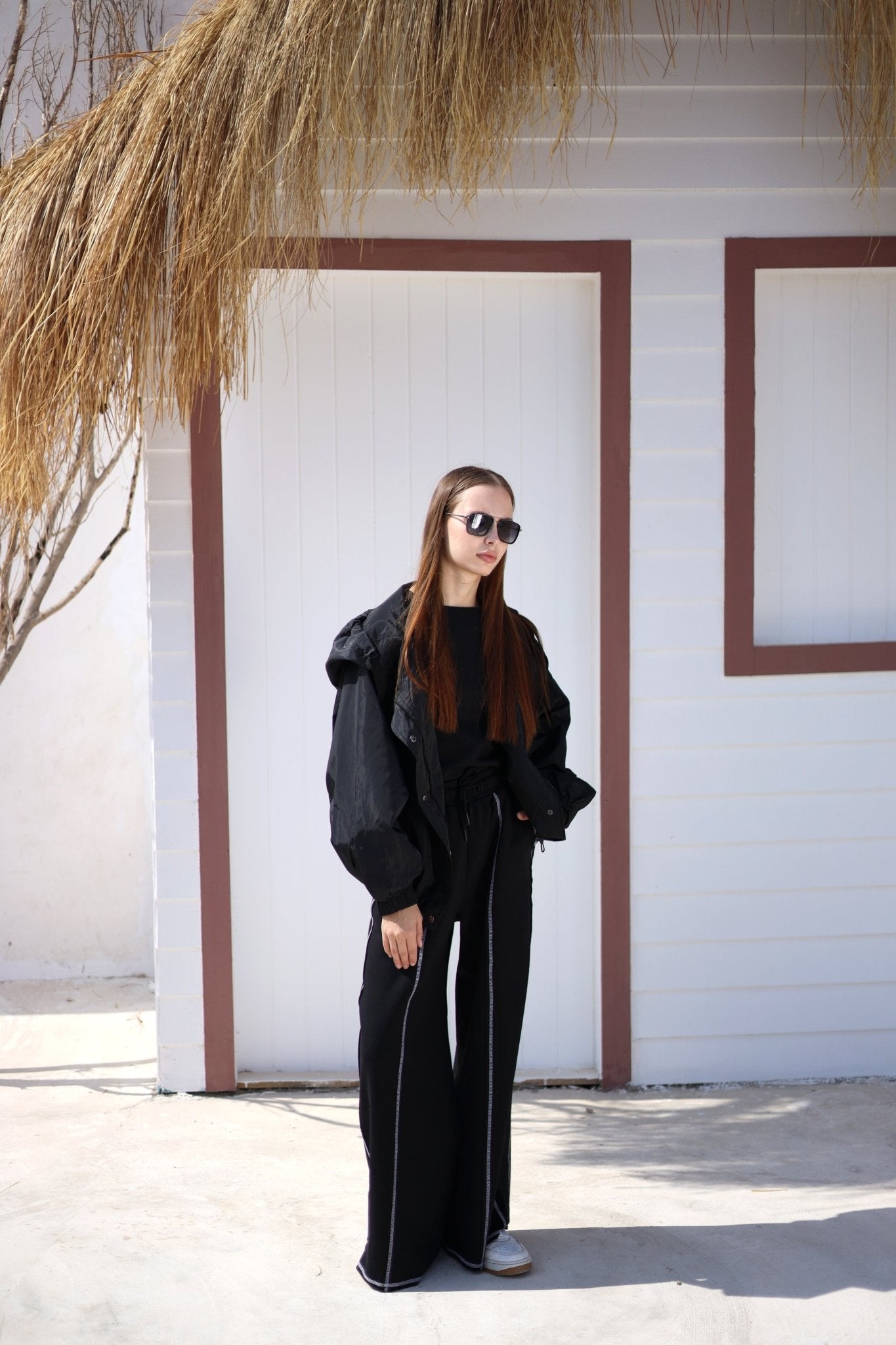 Élvanie Waterproof Jacket - Black - Ornaty