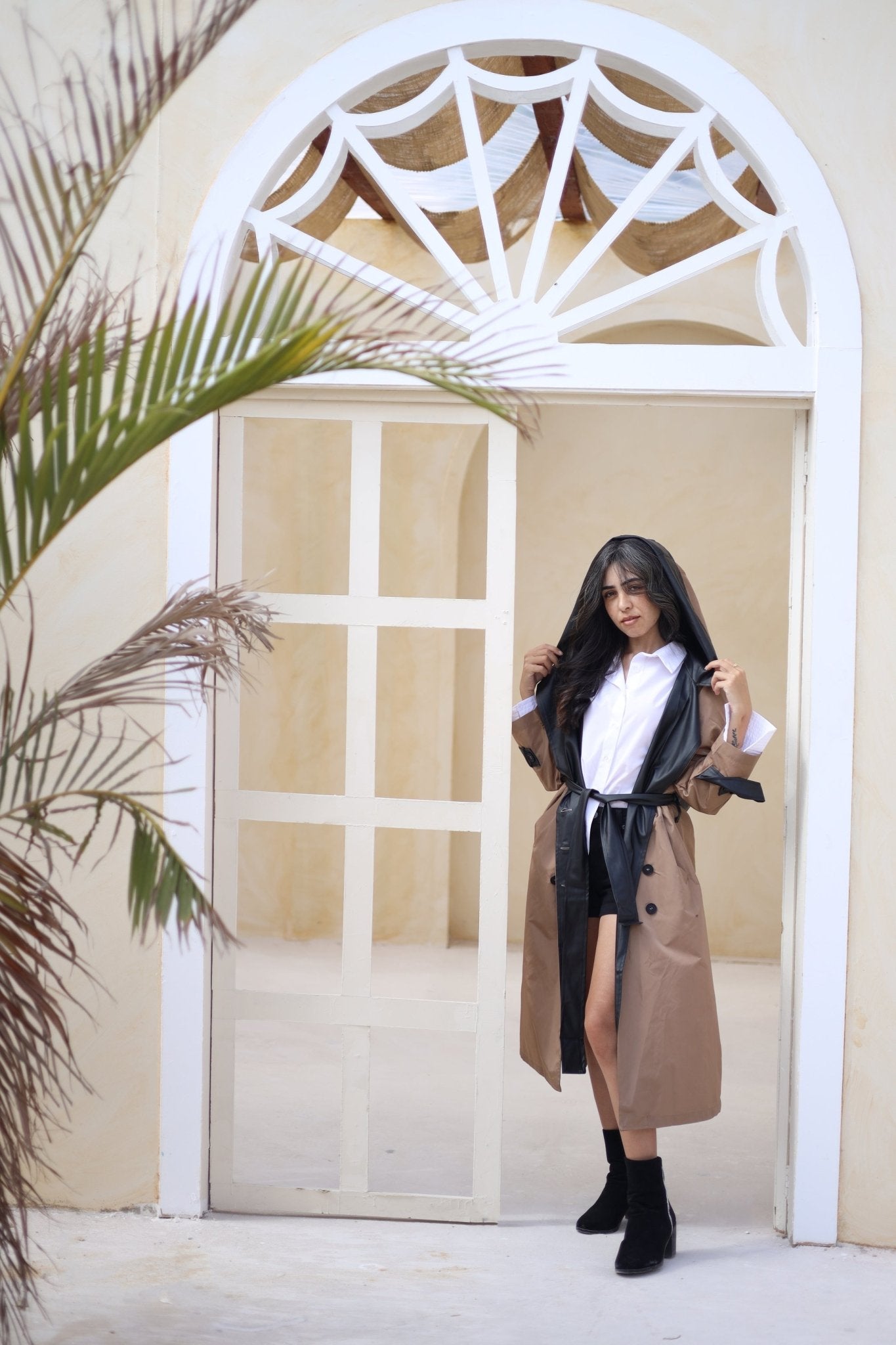 Esmaré Coat - Dark Biege - Ornaty