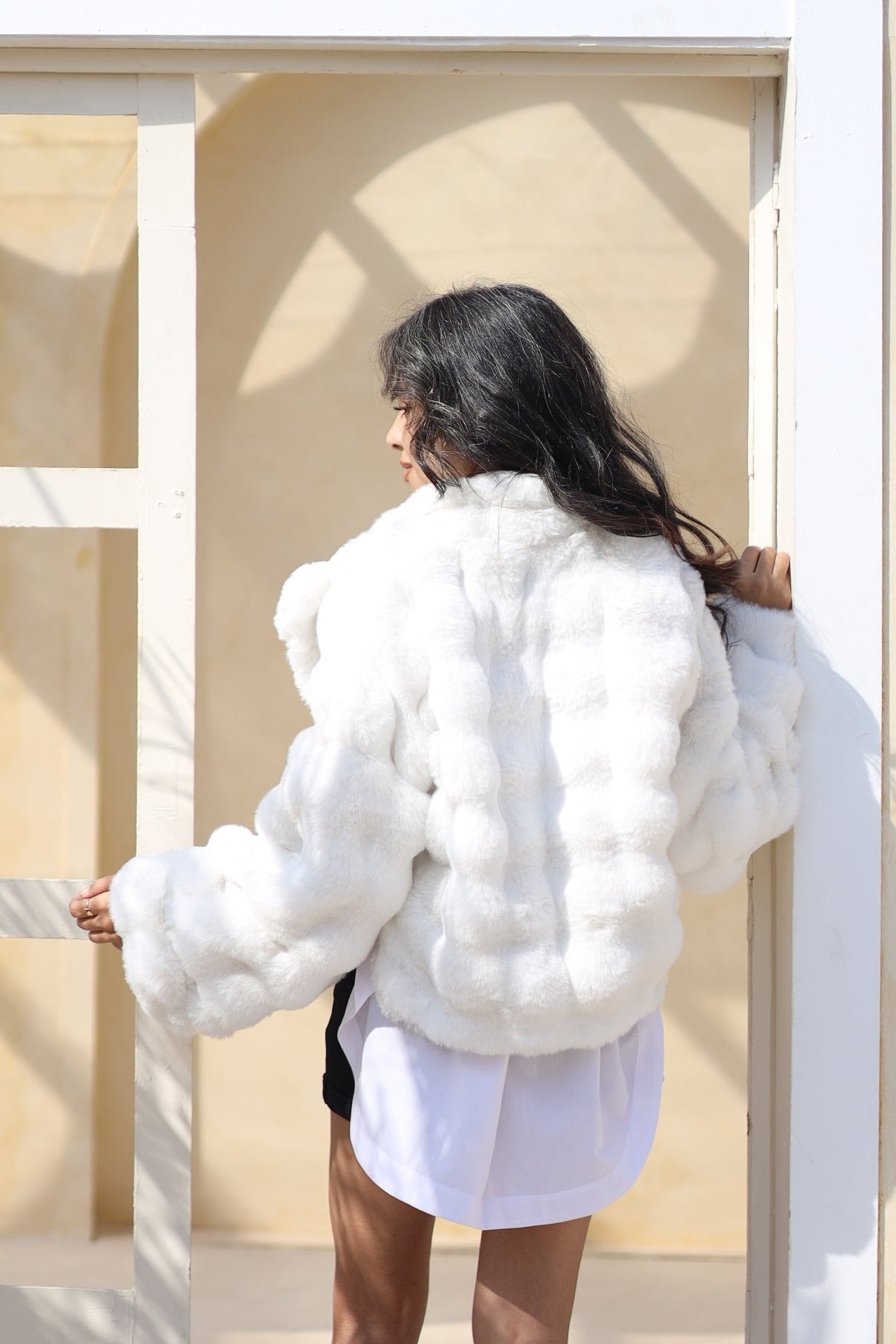 Serenité Fur Jacket White - Ornaty