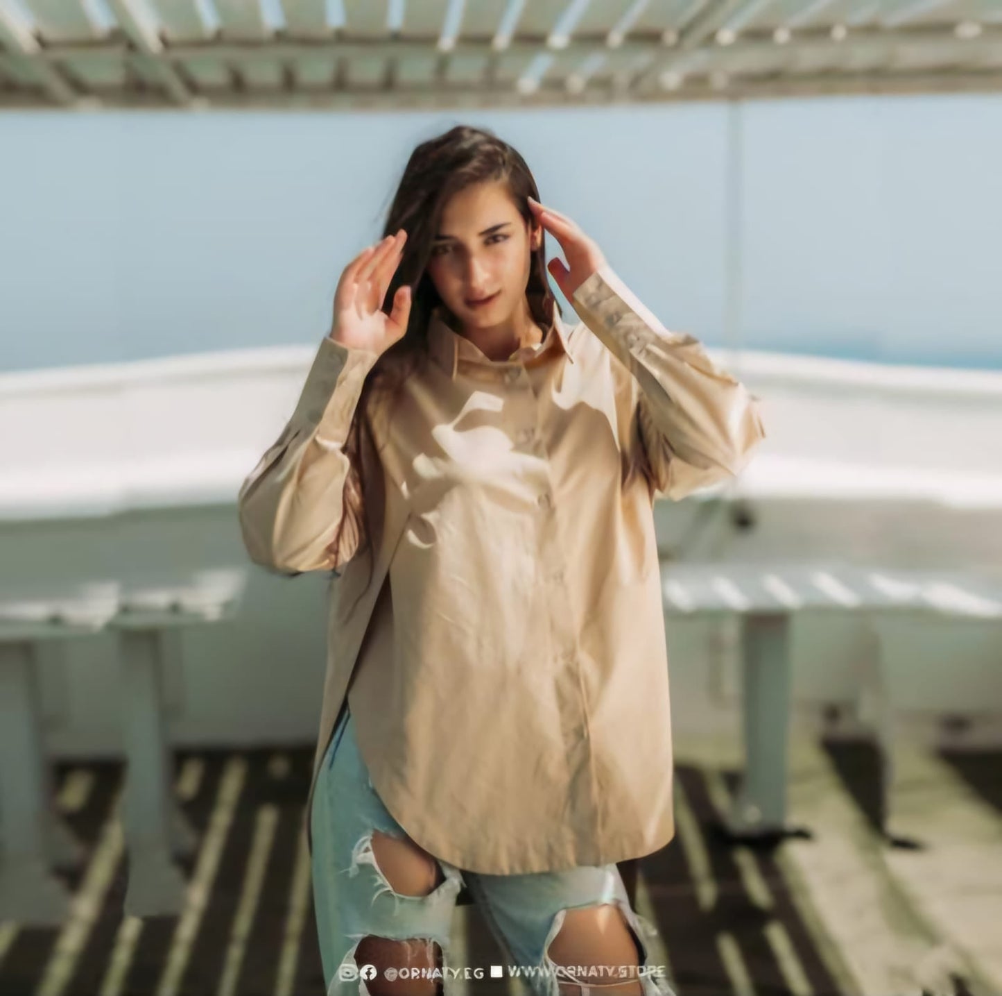 Shirt Beige - Ornaty