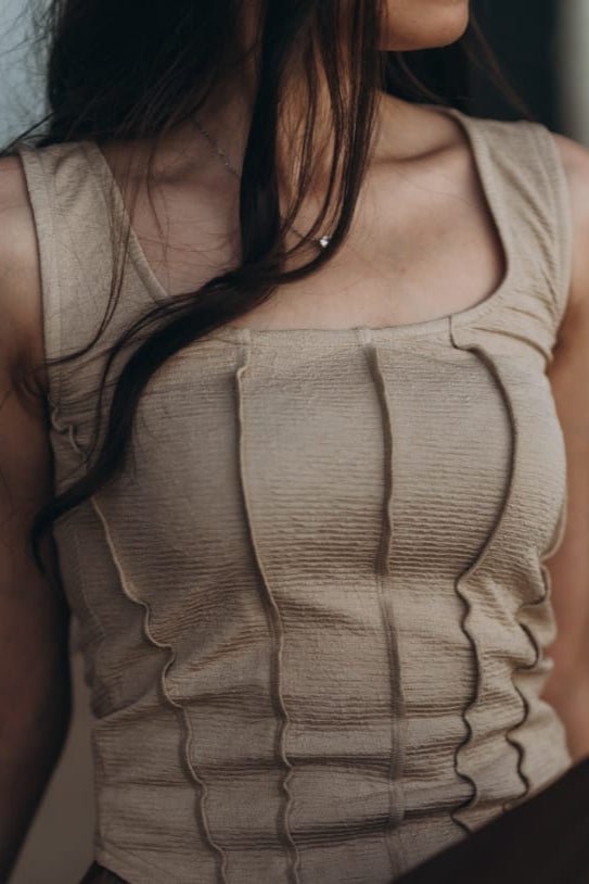 Top (Beige) - Ornaty