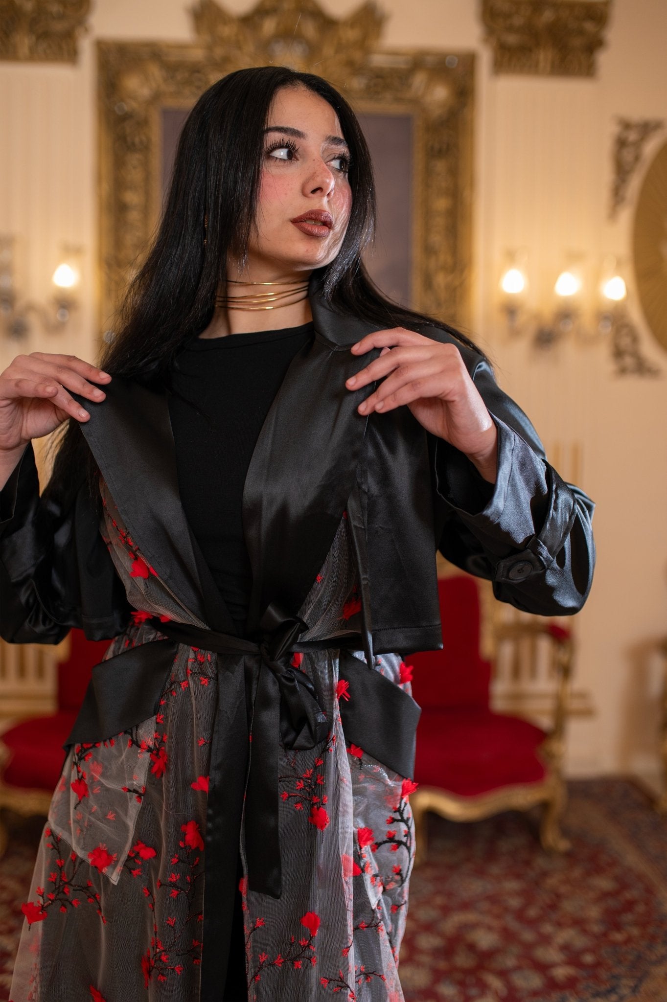 Trench Black (Red) - Ornaty