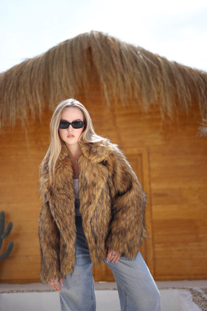 Valencía Faux Fur Jacket – Gold