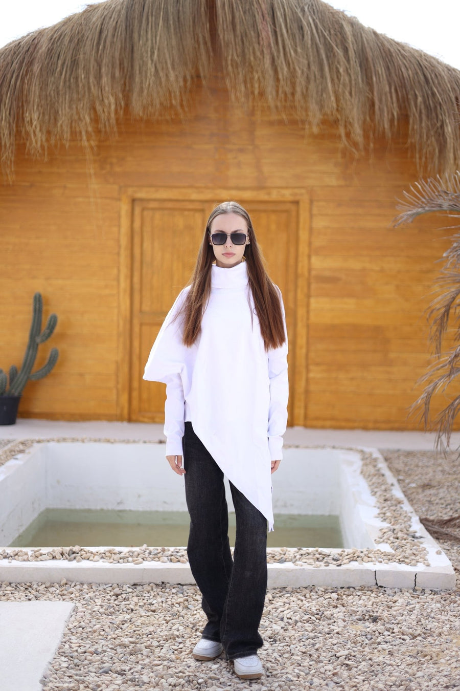 Aveline High - Neck Ttop - Ornaty