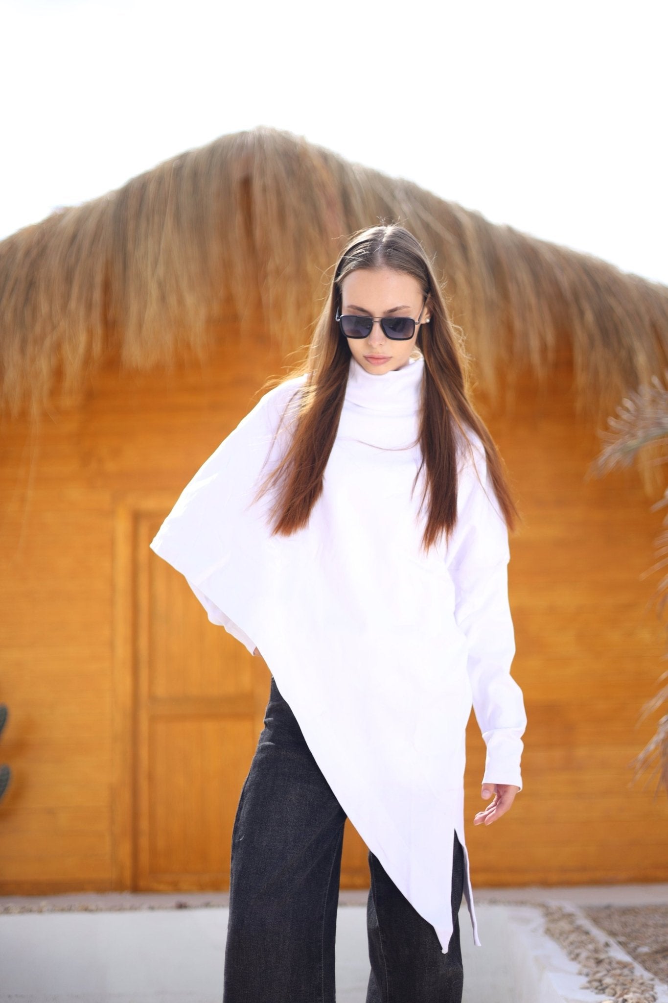 Aveline High - Neck Ttop - Ornaty