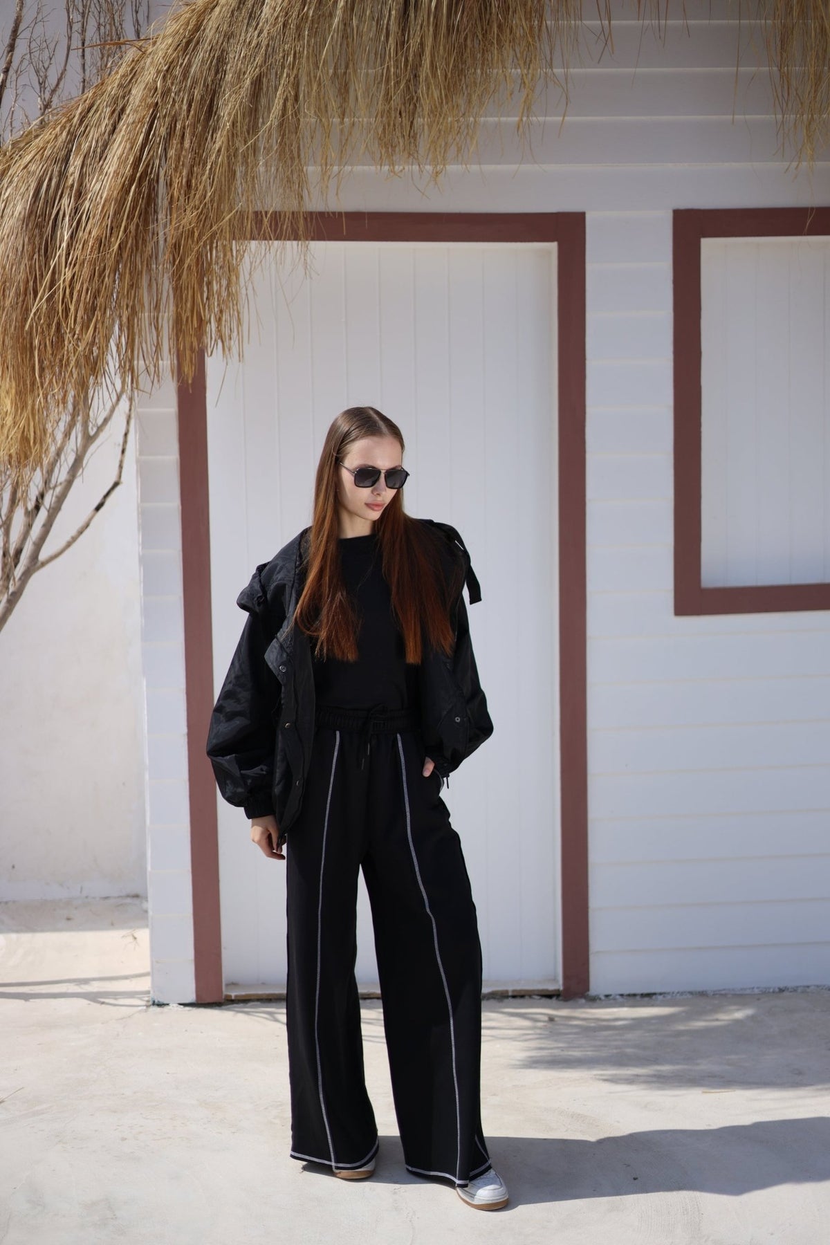 Élvanie Waterproof Jacket - Black - Ornaty