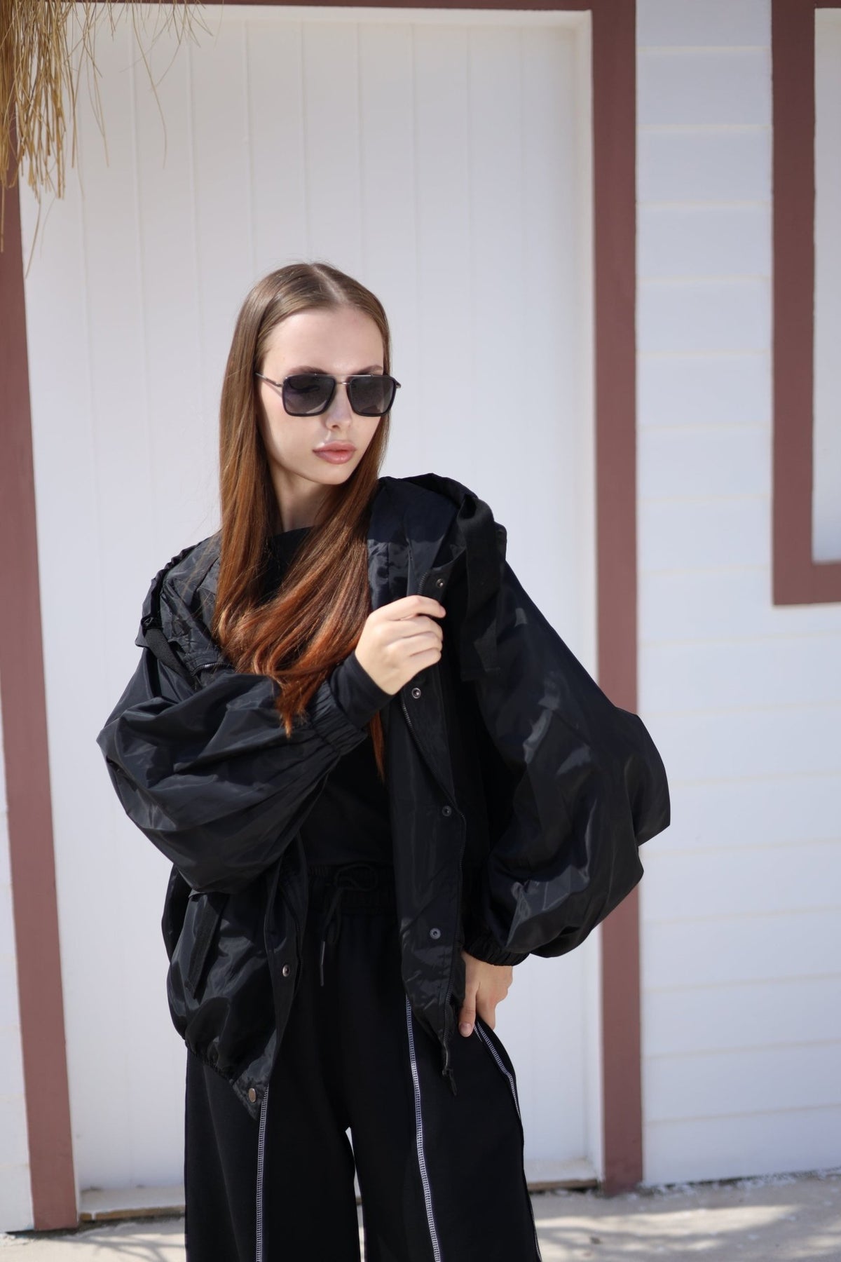 Élvanie Waterproof Jacket - Black - Ornaty