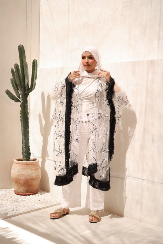 Embroidered Tulle Kimono - Ornaty