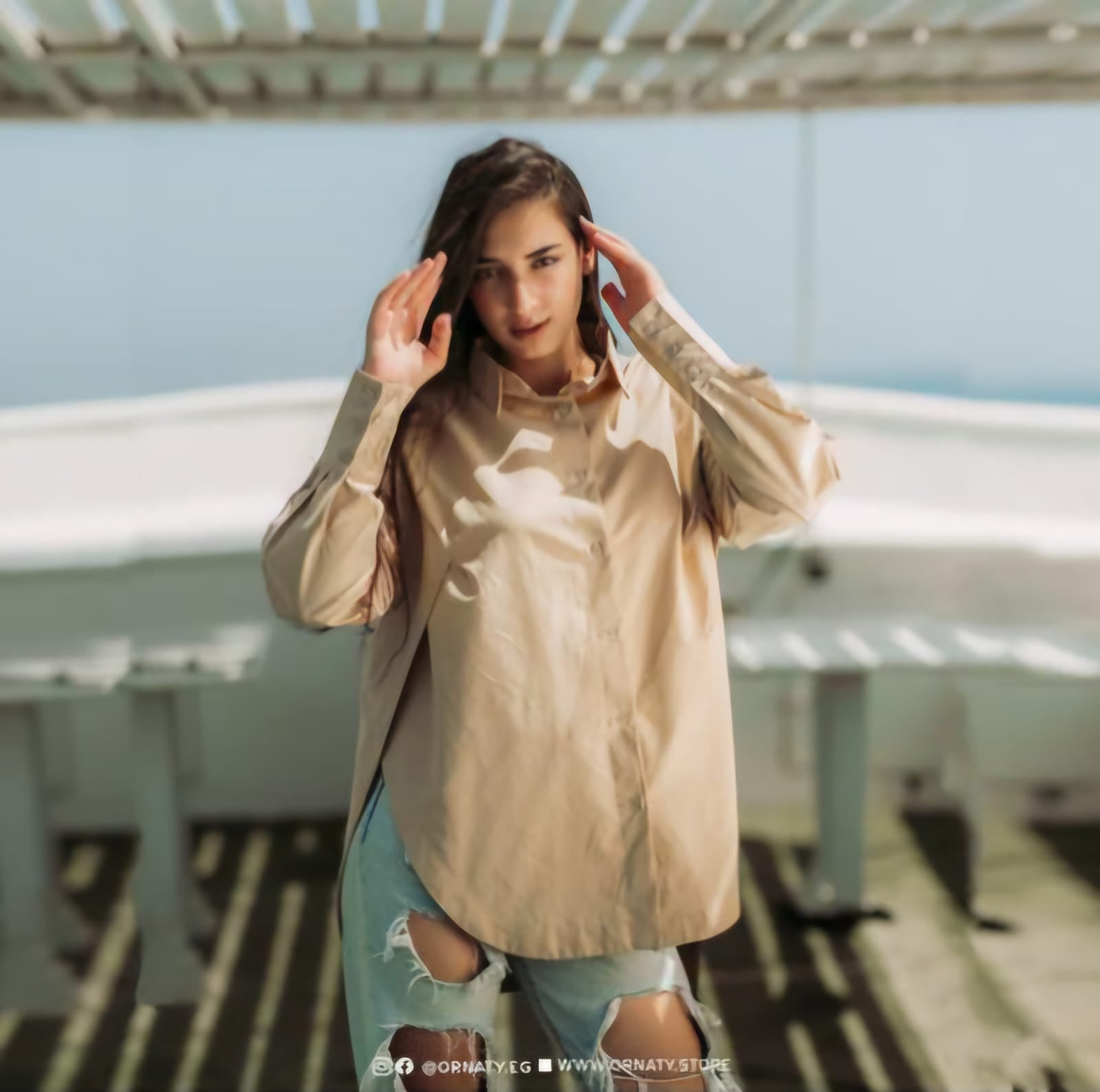 Shirt Beige - Ornaty